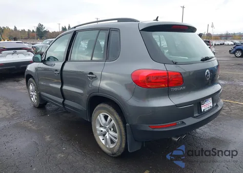 2016 Volkswagen Tiguan S из США, поврежденный, VIN WVGBV7AX1GW590257